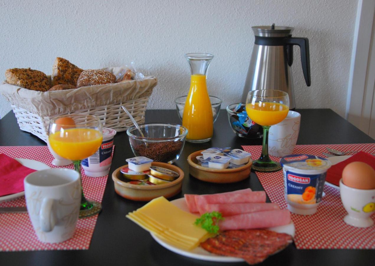 Bed And Breakfast De Meule Montfort Ngoại thất bức ảnh