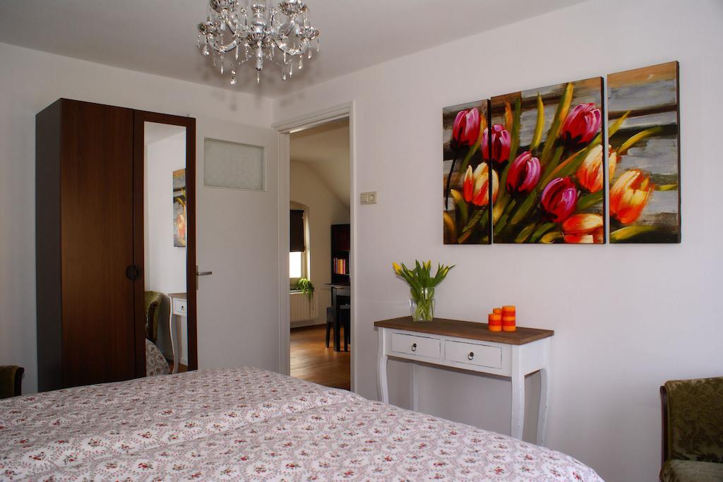 Bed And Breakfast De Meule Montfort Phòng bức ảnh